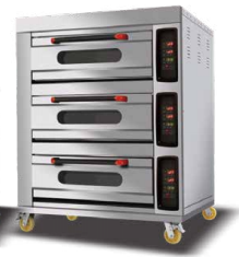 Electric deck oven with digital controls, 3 decks, 6 trays
