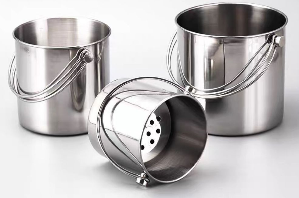 Stainless steel ice bucket